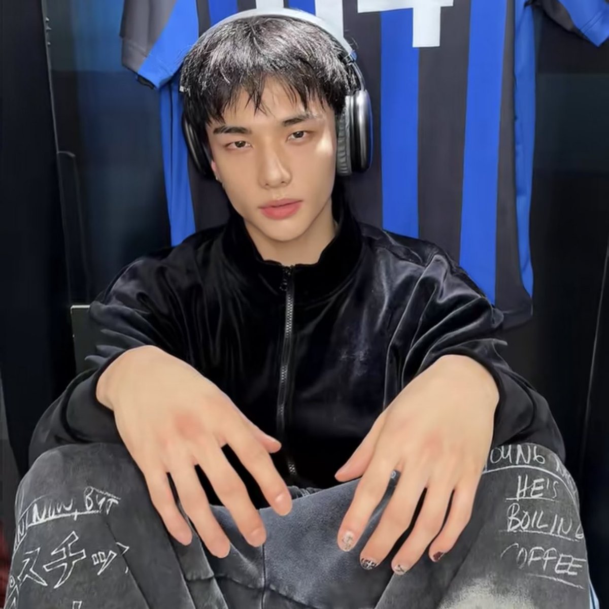 현빵 tweet media