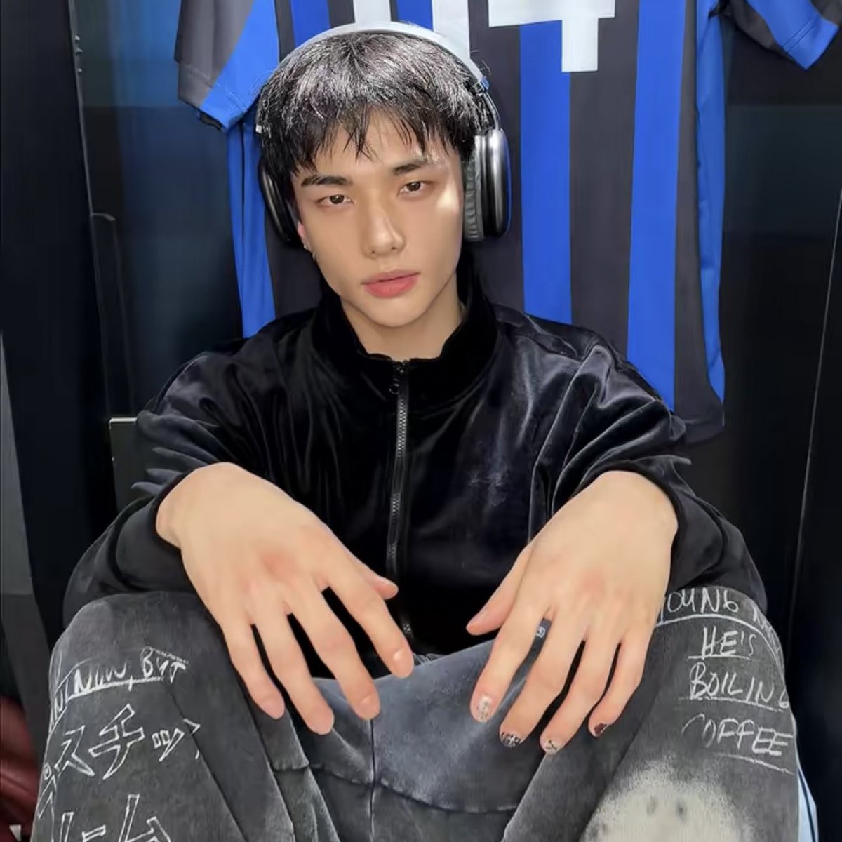 현빵 tweet media