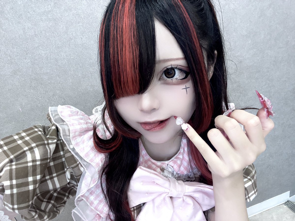 衝撃の大人気 ツイッター ハメ撮り 動画 - ミニスカ 女子校生