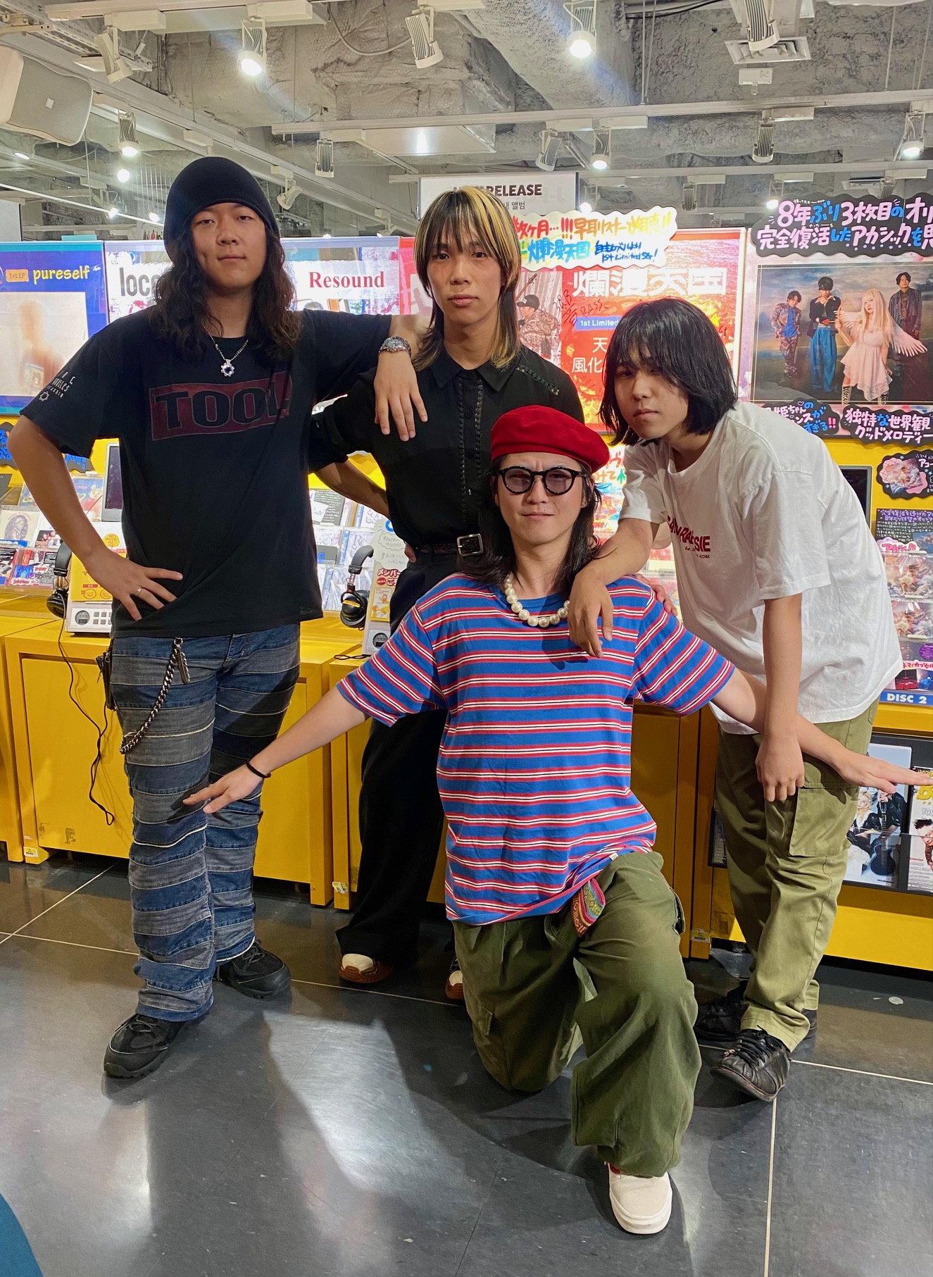 【レア揃い！廃盤】ご当地キティ　根付け　大阪　夫婦善哉　東京タワー　上野　渋谷 ご当地キティ 大阪夫婦善哉(ぜんざい) 2007 - メルカリ