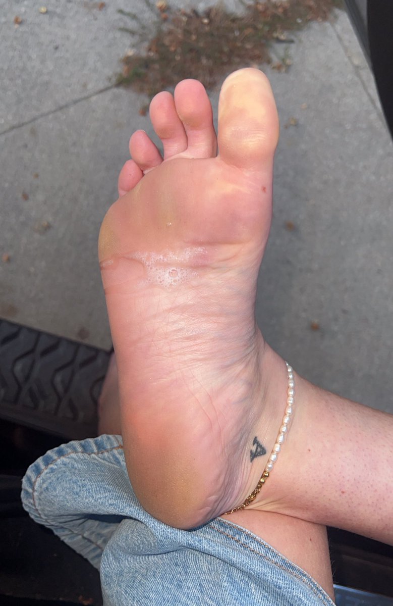 Breakfast is served. Send for mine 🥞🍓