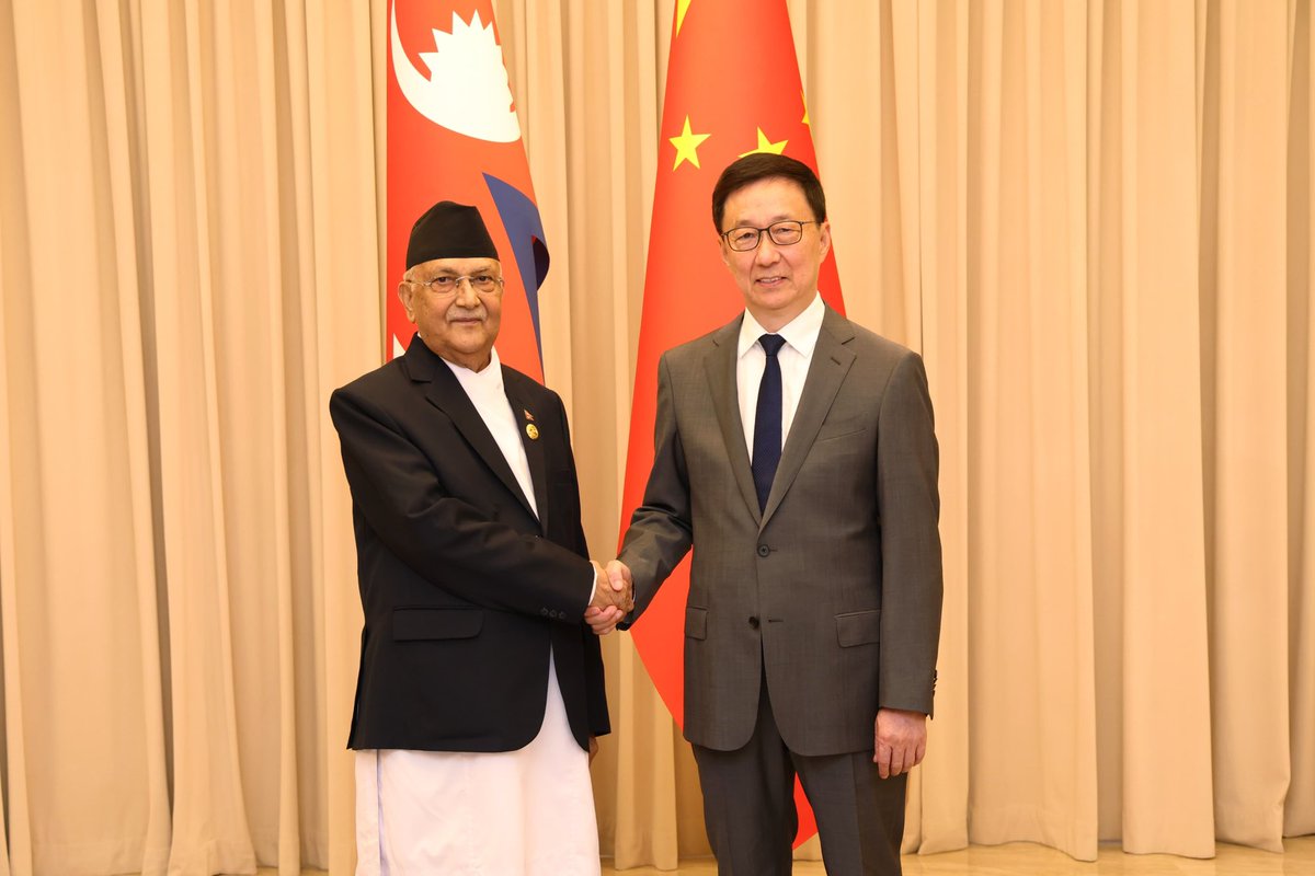 kpsharmaoli's tweet image. Met H.E. Han Zheng, Vice President of China, at Diaoyutai State Guest House in Beijing. Recalled fruitful talks with President Xi, congratulated China on the successful SCO Summit, and wished success for tomorrow’s 80th anniversary commemoration.