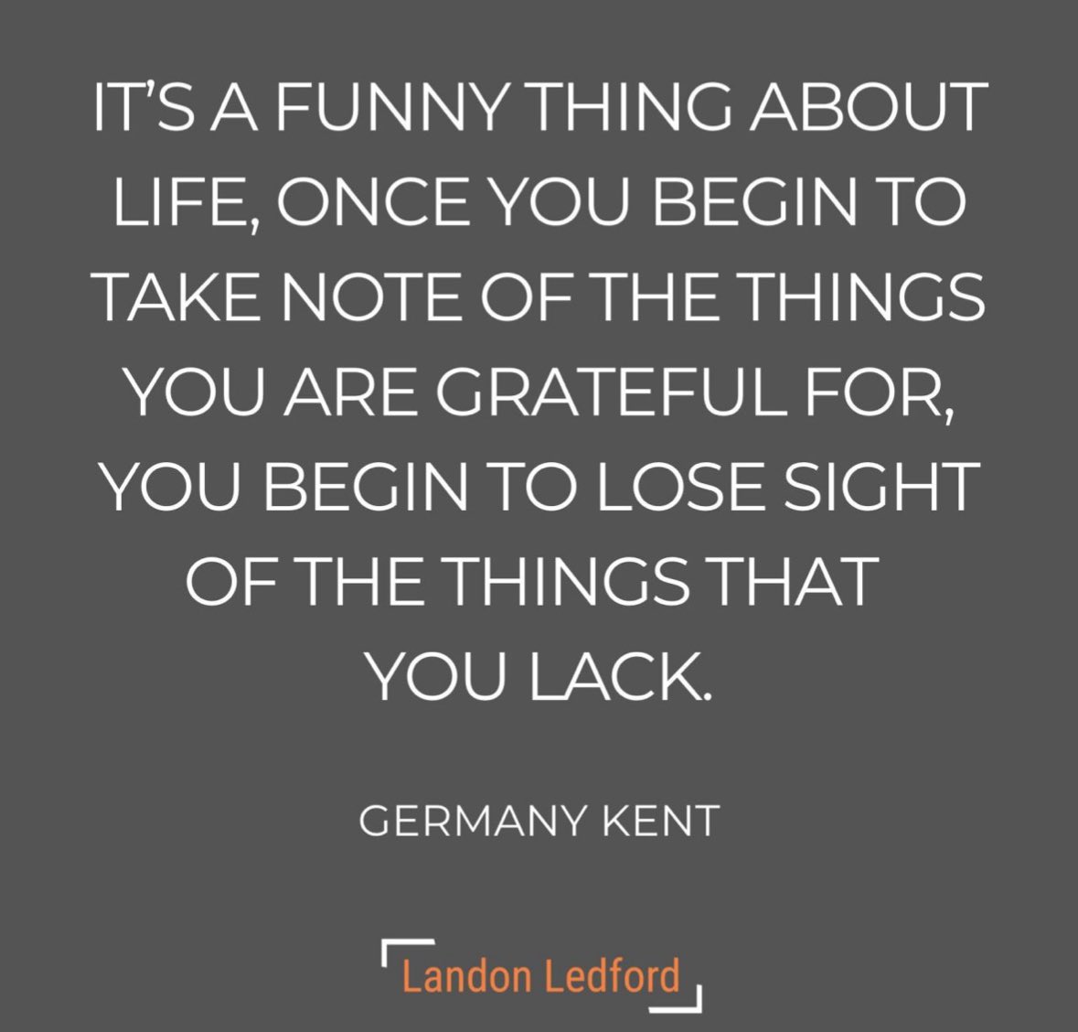 👋  Reminder to be #Grateful as we kick-off the week. For me, it's not about a list of things I'm grateful for. It's a mindset that allows me to focus on the positive, control what I can, be a good human &amp; keep moving forward with #Happiness as the North Star
#PeopleHelpinPeople