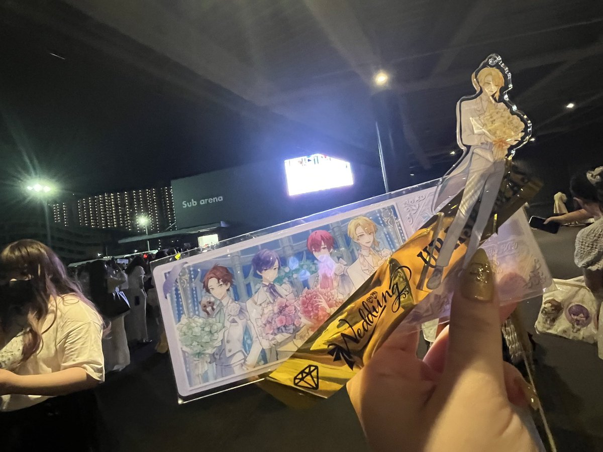 🟠自我失礼いたします。
お取引以外でも仲良くしてくださる方いましたら是非仲良くしたいです！
本垢、専用垢、インスタ等繋がってくださる方いましたら是非繋がりましょう🙌🏻
♡orリプの反応頂けましたらDMにてお迎えさせて頂きたいです！
是非よろしくお願いいたします✨✨