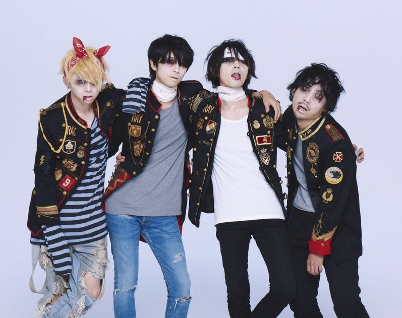 BOC_INFO's tweet photo. BUMP OF CHICKEN × ハロウィン https://t.co/HS6BpVneyq