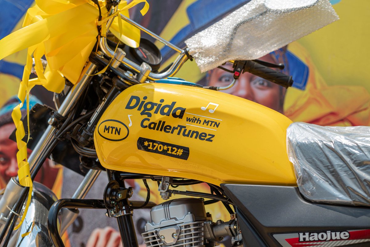 babyfaceug's tweet photo. The Grand Finale is today 🥳
The 18th motorbike from the #DigidaAndWin promotion is going to a lucky person in Kabale. Who will it be? The winner is someone who activated their favorite musician's song by simply dialing *170*12#.
#MTNCallerTunez || #MakeYourDay https://t.co/626jEvy9Tp