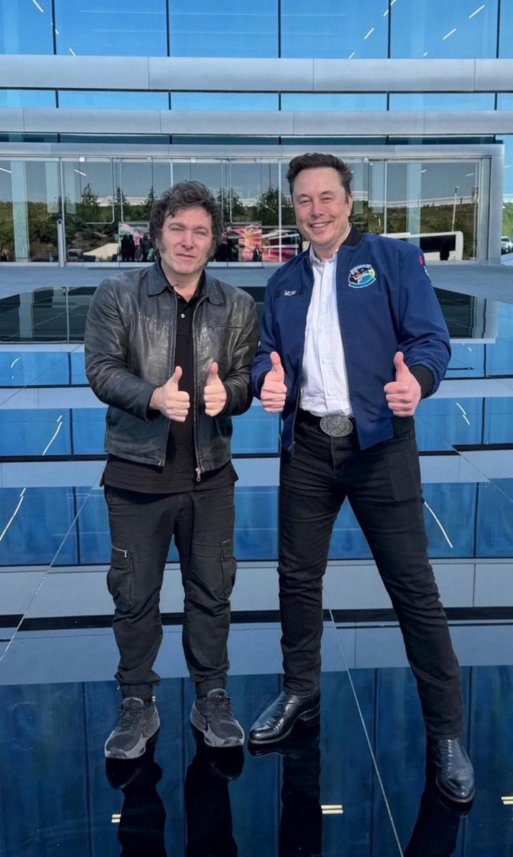 Javier Milei on Elon Musk:

"He is the Thomas Edison of 21st century. Not only are his creations brilliant, but through what he's done with 𝕏, saving humanity by allowing us to fight against social cancer of woke ideology &amp; its first line of defense: corrupt journalism."