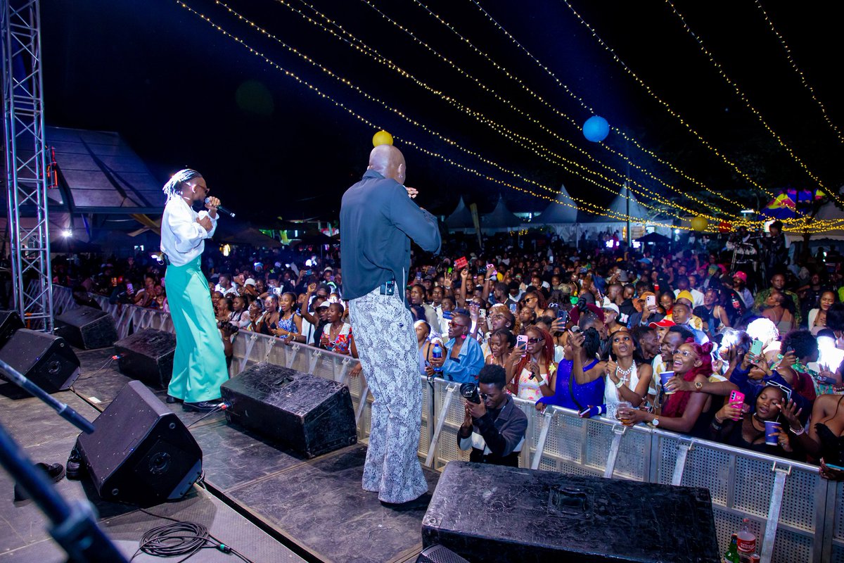 CopyThatKE's tweet image. The success of #KisumuVibeFest showed what happens when passion meets craft.
At #mejasanmediaproduction, @mejasanw our #eventcoverage blends #photography, #videography, and #drone shots that turn fleeting moments into legacies.
For #mejasanweddings or private events, visit…