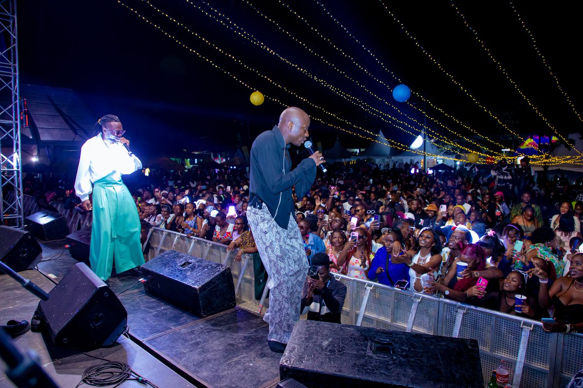 CopyThatKE's tweet image. The success of #KisumuVibeFest showed what happens when passion meets craft.
At #mejasanmediaproduction, @mejasanw our #eventcoverage blends #photography, #videography, and #drone shots that turn fleeting moments into legacies.
For #mejasanweddings or private events, visit…