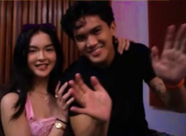 Cute nyooo waaaaahh

ALWAYS TUES KAIREN