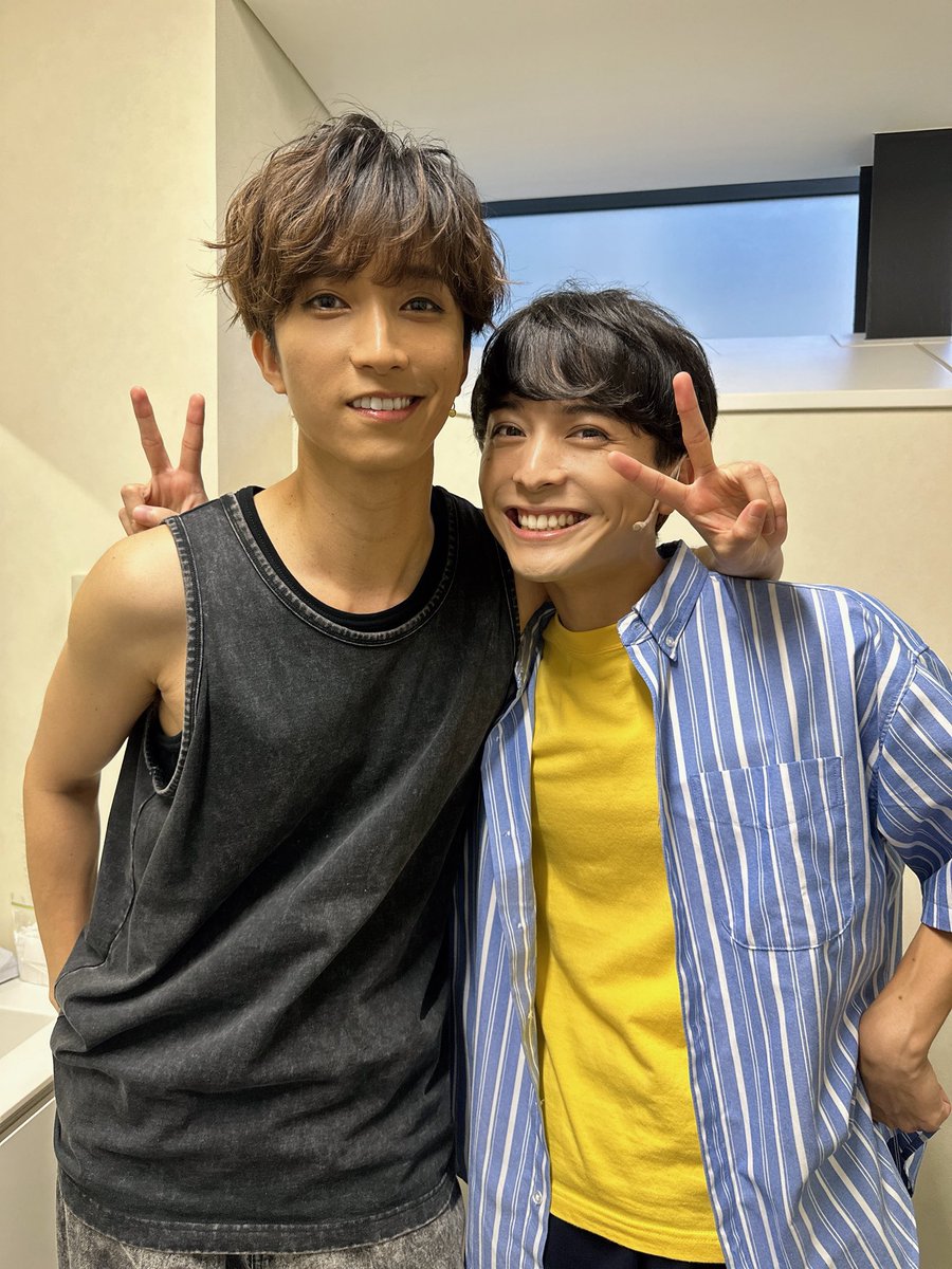 F 田中樹×2 Amazon.co.jp: Fandom Vol.2【表紙：田中樹】 (TJMOOK) : 宝島社: 本