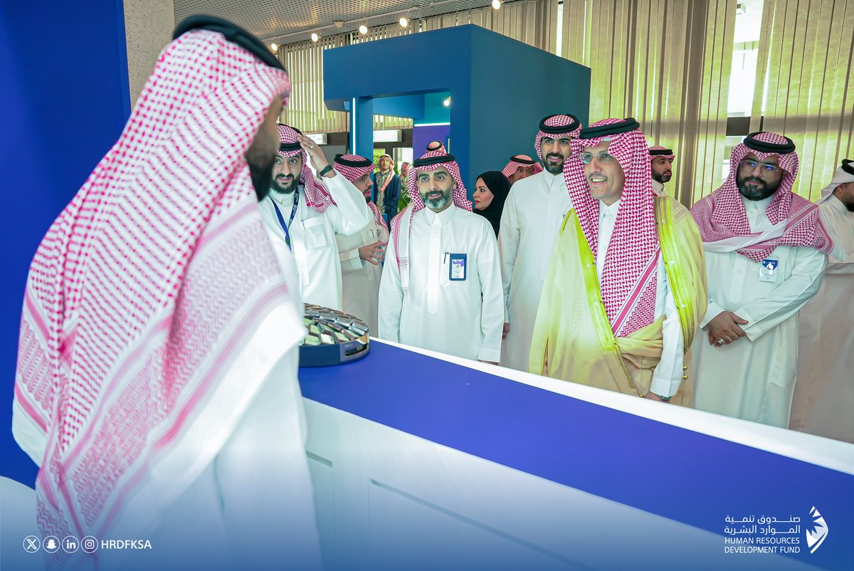 خدمة العملاء | هدف tweet media