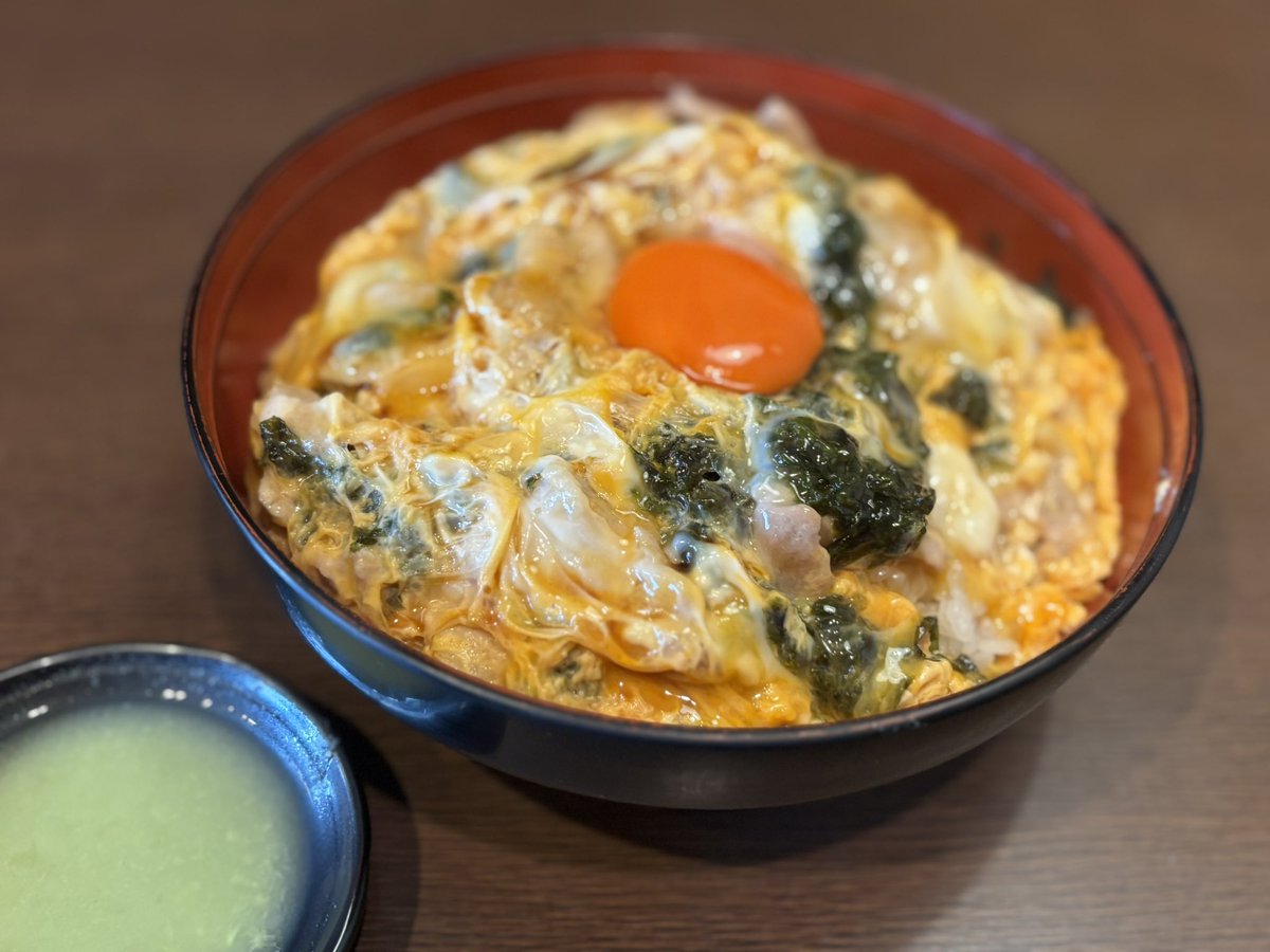 お知らせ　その1📢
9月の『麺や萩』の営業日は
7日、28日
11:30〜14:00です

お知らせ　その2📢
9月の親子丼は
アオサの親子丼

アオサの香りと歯応え
そこに解きワサビを😄
もぅ最高です💯