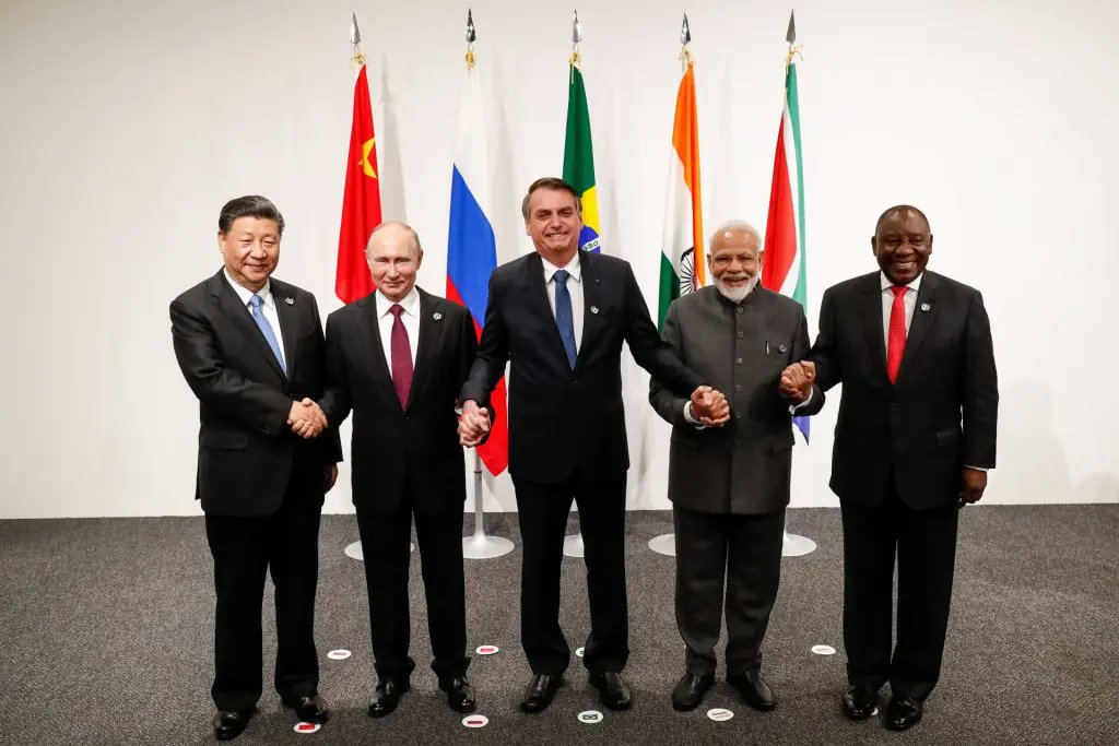 World_Affairs11's tweet image. BREAKING:

BRICS has a right to uphold trading in local currencies and not succumb to Trump’s pressure, says Brazilian officials: