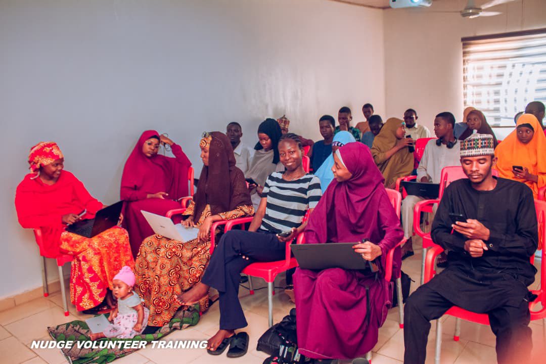 thenudgehub's tweet image. This week in our Volunteer Training Programme, we mastered precision prompting with AI tools like Reeroll.

From refining prompts to controlling the narrative, our interns even turned inputs into short, powerful videos. 
#TheNudgeHub #LearnGrowBuild #DigitalSkills