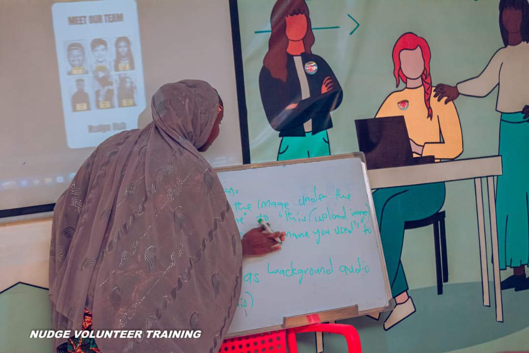 thenudgehub's tweet image. This week in our Volunteer Training Programme, we mastered precision prompting with AI tools like Reeroll.

From refining prompts to controlling the narrative, our interns even turned inputs into short, powerful videos. 
#TheNudgeHub #LearnGrowBuild #DigitalSkills