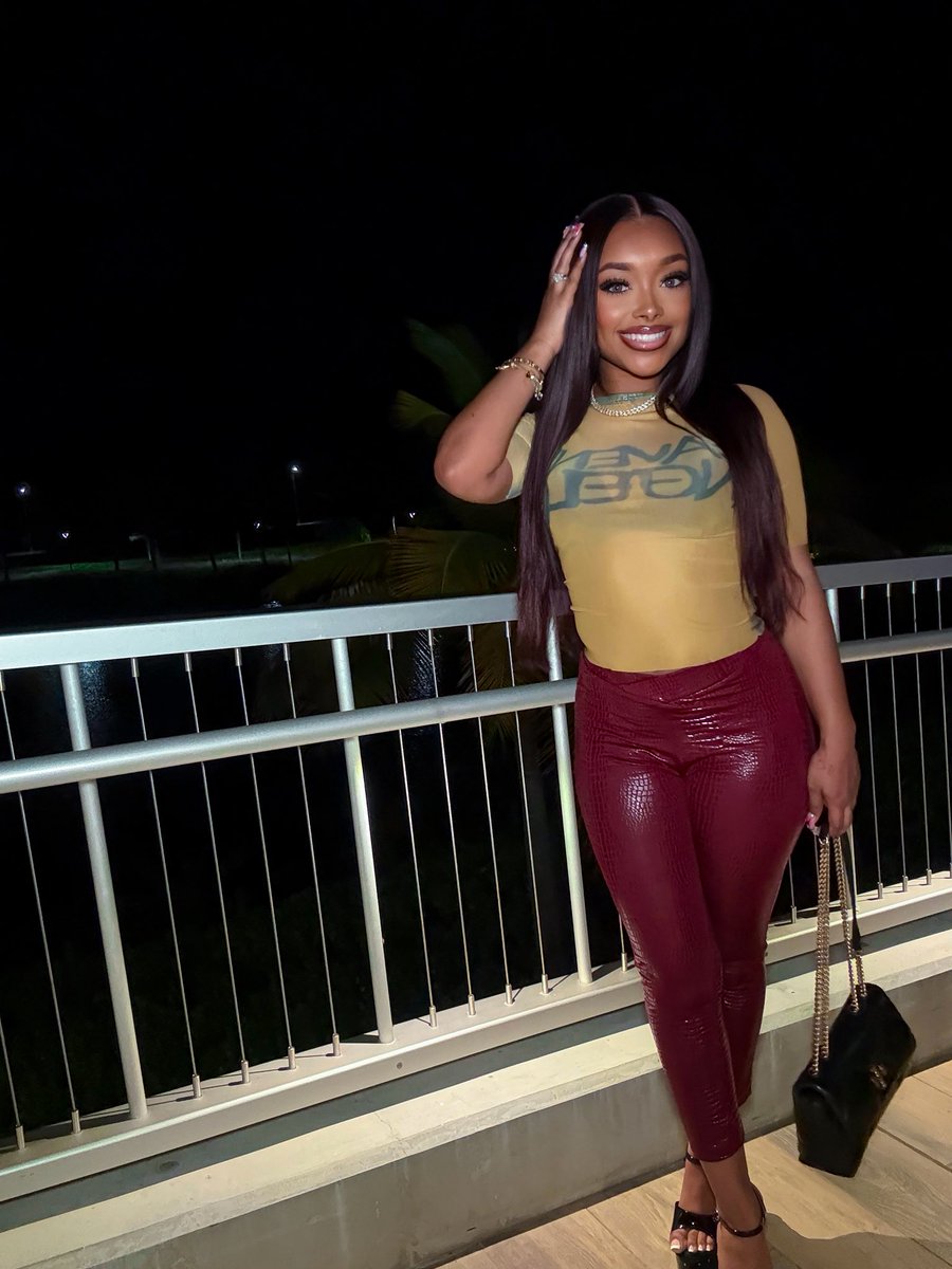 briethablessing's tweet image. The Cherry On Top 🍹