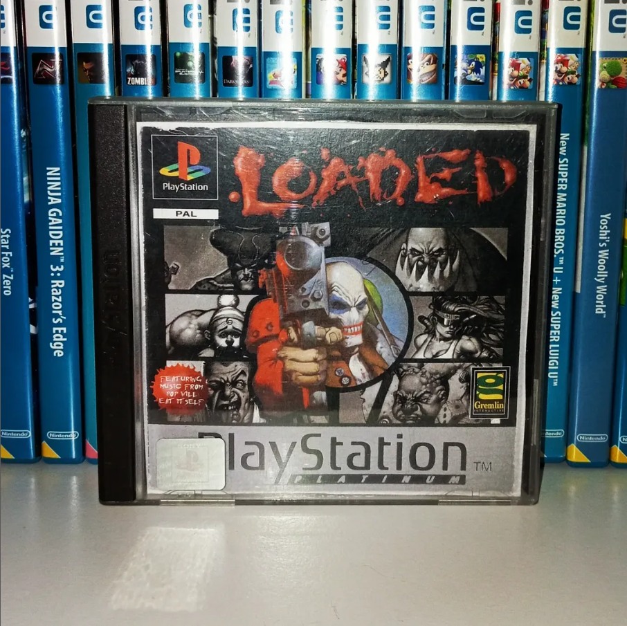Er_Deivi's tweet image. El #Loaded (Gremlin Interactive, 1995) fue un videojuego de primera hornada de PS1. En el año de nuestro señor de 1996 llegó a mi pandilla la primera PlayStation. Abro turrahilo 👇