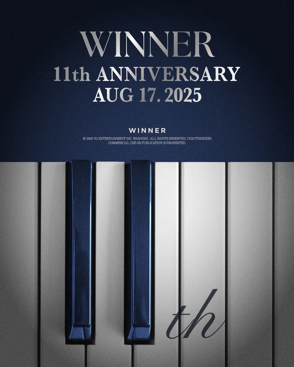 Ammmy7Vip's tweet photo. ที่โปสเตอร์คอนรอบนี้ไม่มีรูปวินเนอร์เลย เพราะเค้าไม่อยากให้รูปมันมีแค่3คนรึป่าวนะ คอนที่โซลก็ใช้แหวนแทน โปสครบรอบ11ปี ก���ใช้เปียโน เค้ารอมิโนอยู่แน่ๆอ่ะ เค้ารักกันขนาดนี้🥺 https://t.co/70nUoqZNan