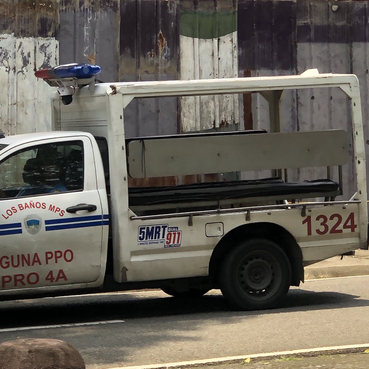 02 September 2025 12:20pm

Namataan ang Police Mobile ng Los Baños MPS mula sa Velasco Ave at bumaybay sa Aglibut Ave. sa likod ng Humanities Building

#SafeHavenWatch