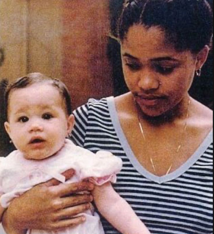 Happy Birthday to Miss Doria Ragland! 💓 

#MeghanMarkle #MeghanSussex #PrinceHarry #DoriaRagland