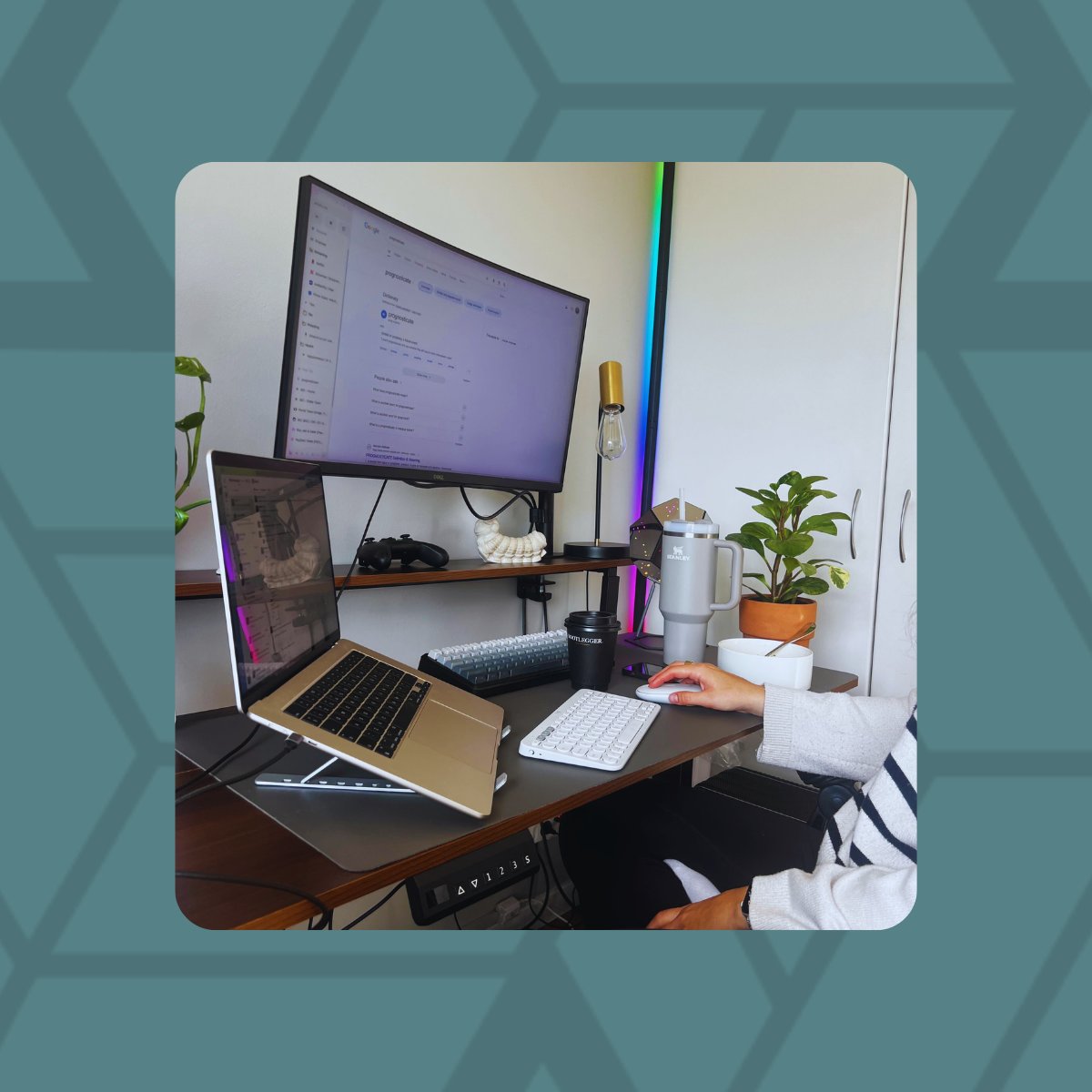 LinumLabs's tweet image. POV: The coolest WFH HQs. 

A thread... 

From SA to Bosnia, Egypt to Spain... and around the world, our setups are as diverse as our vibes. 😉 

Share your WFH setup and tag @LinumLabs

#WorkFromHome #remotelife #workculture #DigitalNomads #TeamVibes #WorkFromAnywhere