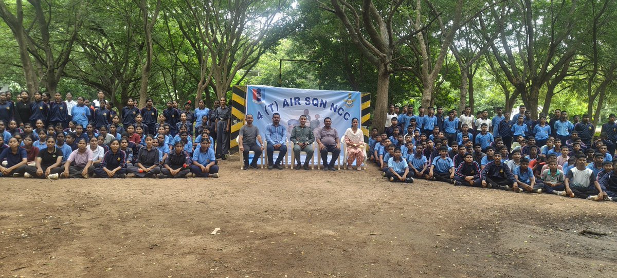 she_teams's tweet photo. Conducted #Awareness programme at #MAMNOOR PTC #WARANGAL. In which 200 members of #NCC Students were participated. We explained the following topics what is #sheteam, how it Works, how it is useful for them, child abuse, T Safe App, Child helpline No.1098,etc https://t.co/p2BQBoQyO3