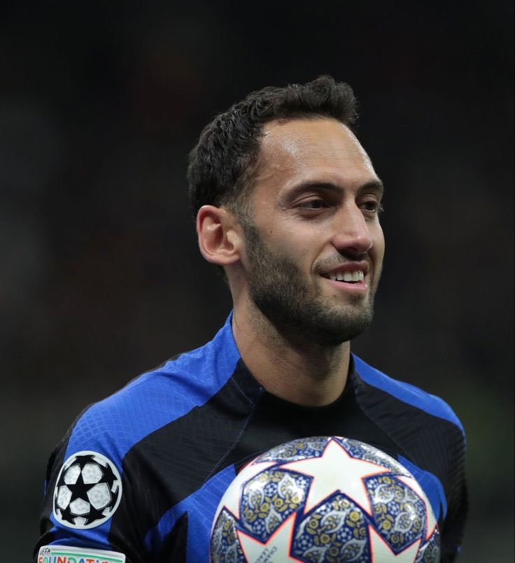 Pasta çileksiz olmaz. #HakanCimbom