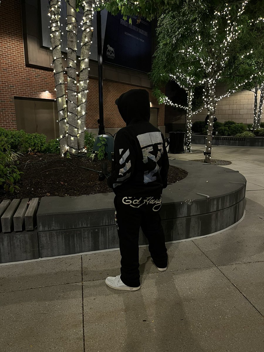 desposing's tweet image. ‧₊˚♪ 𝄞₊˚⊹