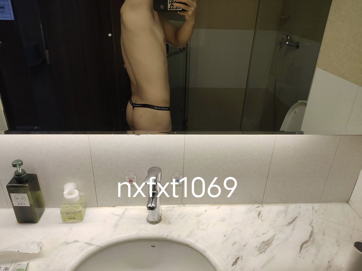 nxfxt1069's tweet photo. 有没有想约哒？
想尝试sm https://t.co/WYdYkzVYRd