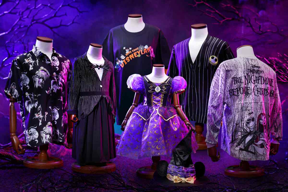 Disney - ハロウィン　まとめ売り 即購入OK！ ハロウィン TODAY ディズニー 冊子 - メルカリ