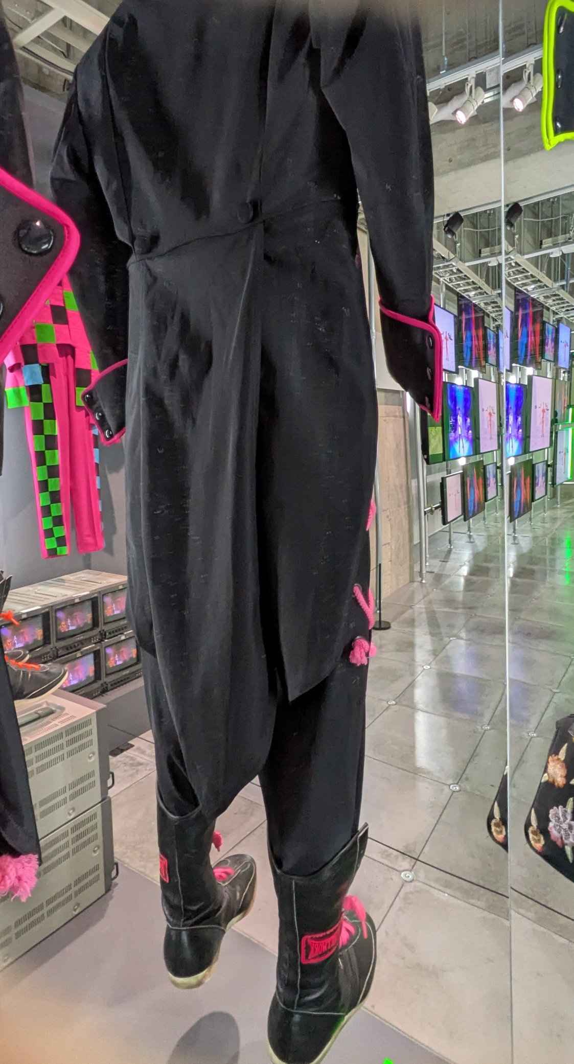 いりこ商品(宇都宮 隆 ) TM NETWORK宇都宮隆 GBギターブック付録MINI BOOK 3冊 - メルカリ