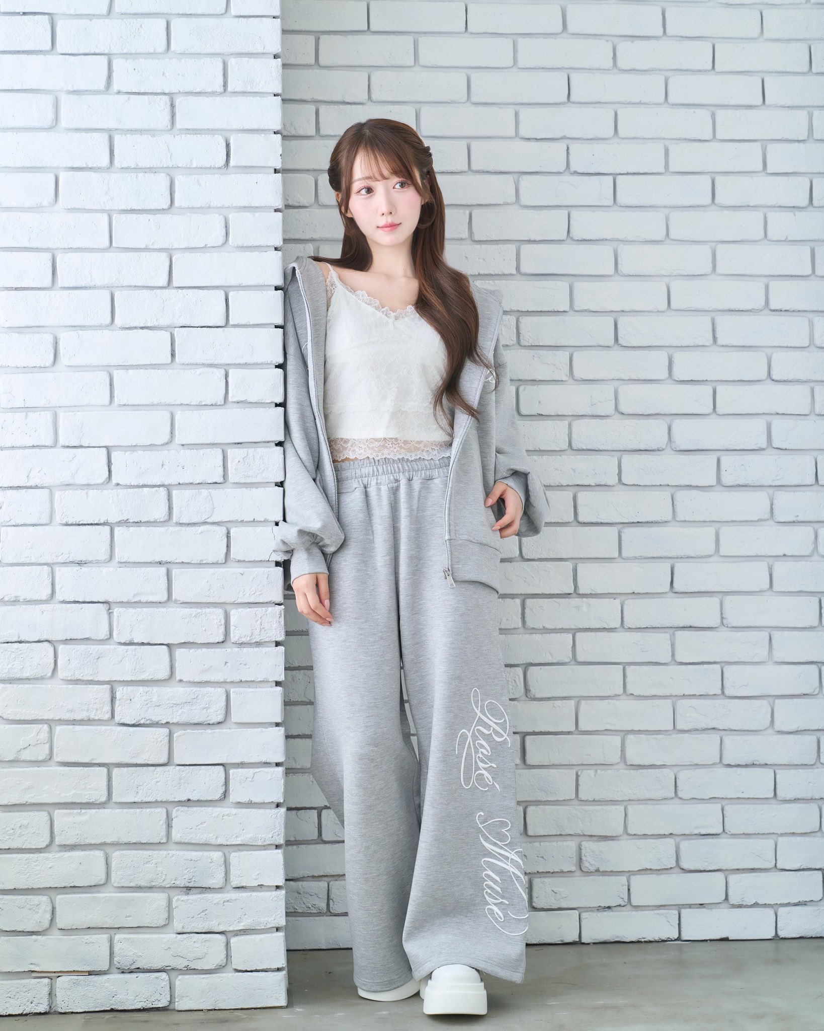 logo 3d embroidey pants パンツロゼミューズ Rosé Muse on X: 