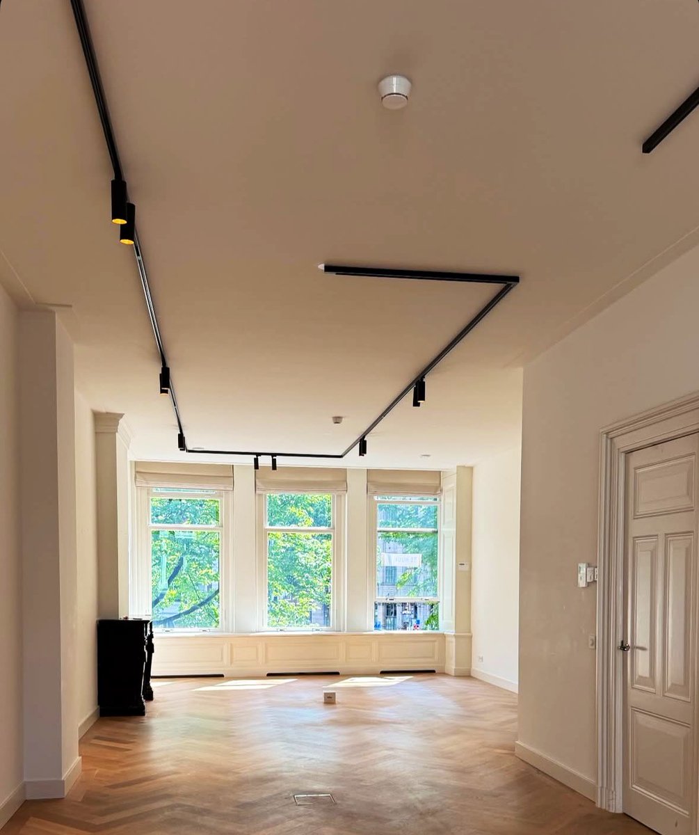 As we are growing rapidly, Clarion Capital is looking for additional team members:

Developers (Full- and Part-Time)
Business Team (Full-Time)
Capital Raiser (Very good incentive fee)

A few internship spots will become available in these fields as well. 

Send a DM, no 9-5ers.