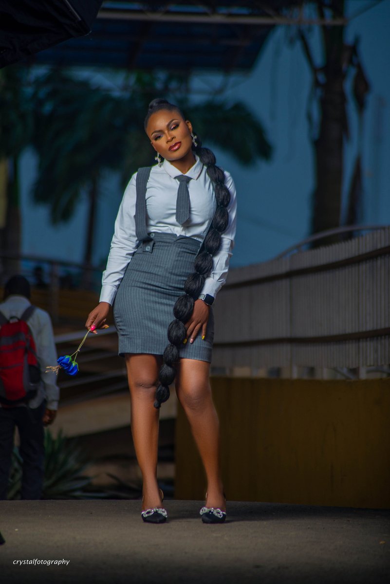 josephineomolol's tweet image. Every frame is more than a pose, it’s art in motion.
A new muse is ready to collaborate. 📸✨

#ModelInTheMaking #CreativeMuse #FashionForward