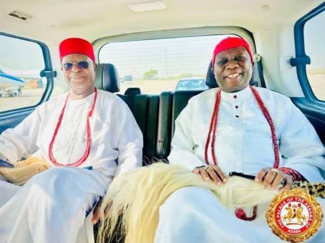 Obi Of Onitsha

Obi of Asaba 

Ndigbo Developed Onitsha and Asaba 

You can cry from now till tomorrow 

Asaba is Igbo Land.