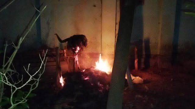 HinduVoice_in's tweet photo. #Pogrom is going on in #Bangladesh.
News coming in from #Gaibandha district. 

On the night of 02.09.2025, around 1.30AM, Islamists attacked a Durga Temple in #Hamindpur village of #Sadullapur Upazila of #Gaibandha district. 

Islamists set ablaze under-construction Durga Murti and other Murtis of the temple.
