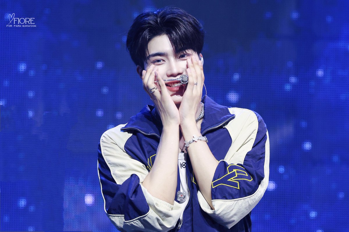 250901 SHOWCASE 

건욱이가 예쁘게 폈다~🌸

#박건욱 #パクゴヌク #PARKGUNWOOK #朴乾旭 #ZB1   #ZEROBASEONE   #제로베이스원   #제베원