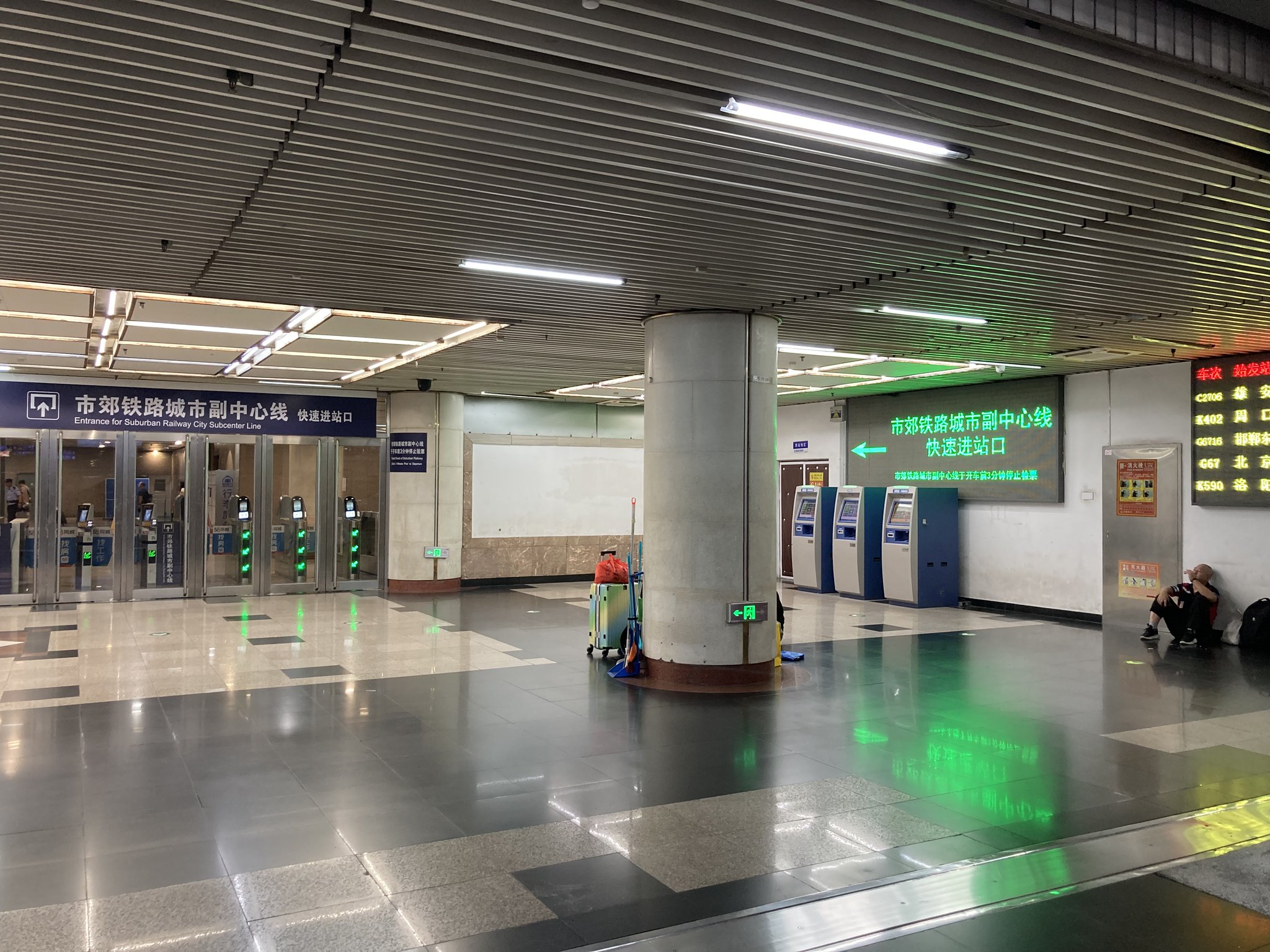 Yoshi　チベット　中国　タイ ダイスカット8M | 株式会社ヨシダコーポレーション | チーズの