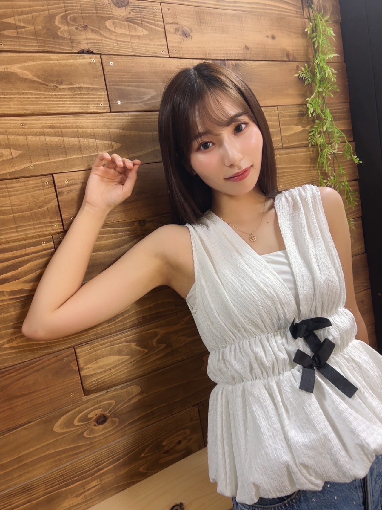 ୨୧プロフ確認お願いします୨୧ 最終での発送⭕️1月10まで もうすぐデビューします - البحث / X