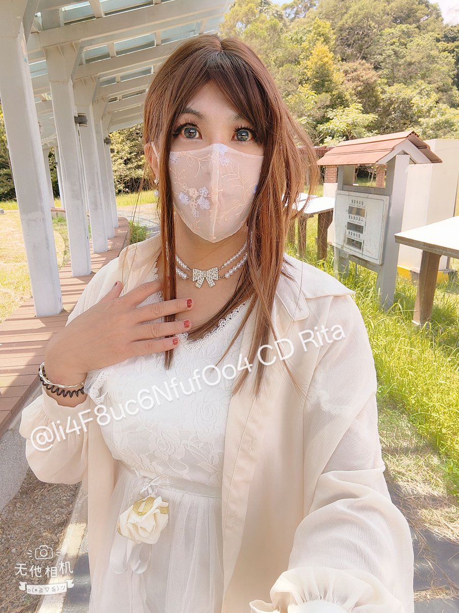 <偽娘打扮日常.鬼故事續.1>

農曆鬼故事來聊聊《彩蛋》

彩蛋=澀澀照片❤️
粉絲幫忙轉發(廣告概念)
我沒收錢 
只是請您打個小廣告
多私一些照片給您當報酬(彩蛋)

主打公平交易.等價交換🙏

轉發門檻(>跟隨100) 
除了避免假帳號(盜圖騙人) 
太少對我沒有廣告效益(轉貼佛心)
謝謝收看😘

#短版白紗伴娘服