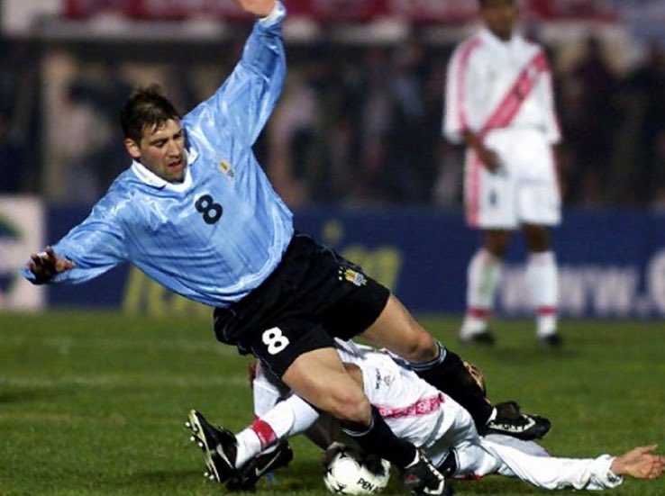 ⚽️ POR TV ABIERTA

✔️Arrancamos con la buena noticia del día: el partido Uruguay-Perú del jueves por las Eliminatorias va por TV Abierta. 

✔️ Será transmitido por Canal 5.