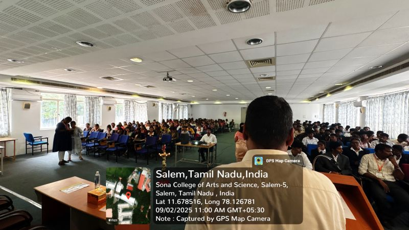sonacas_ai's tweet photo. ✨ Sparks flew at Sona CAS on 2 Sept 2025! AI Nexus launched, with a Python &amp; Data Science talk by Dinesh Prabu Kalaimani. Inspiration, knowledge, and future tech united. #AINexus #AI #DataScience #Python #QuantumComputing #Navikenz https://t.co/aAEZ7xYMlW