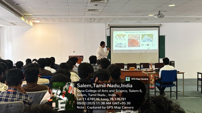 sonacas_ai's tweet photo. ✨ Sparks flew at Sona CAS on 2 Sept 2025! AI Nexus launched, with a Python &amp; Data Science talk by Dinesh Prabu Kalaimani. Inspiration, knowledge, and future tech united. #AINexus #AI #DataScience #Python #QuantumComputing #Navikenz https://t.co/aAEZ7xYMlW