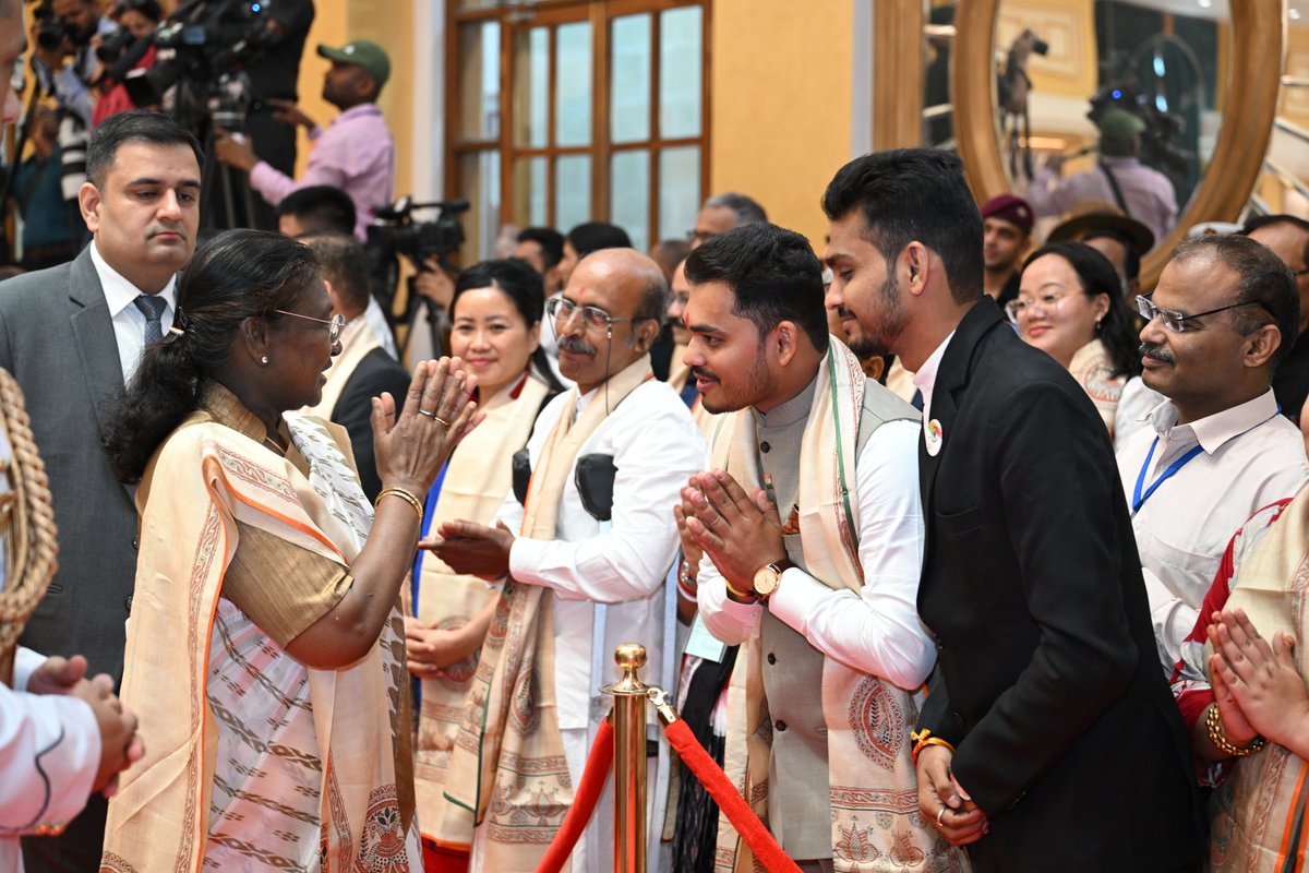 Dr. SHUBHAM DHOOT tweet media