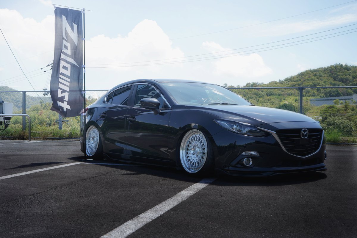 9月中旬にアクセラを降りることになりました。
アクセラを通じてお世話になった方、仲良くしてくれた方、本当にありがとうございました！

MTを主催したり、Zolowstに入ったり
たくさんの思い出が詰まった8年間でした！

ありがとう！アクセラ！！