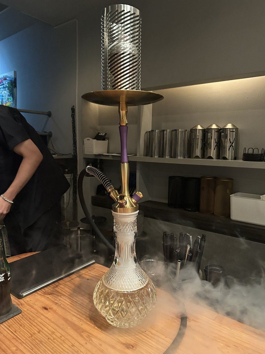 Laluce
Satyr Brilliant
World Trip Bright Line

Dogma ライチMIX
久々井坂さんシーシャ
美味い
怯えてたけど直でも吸いやすい☝️
#シーシャ