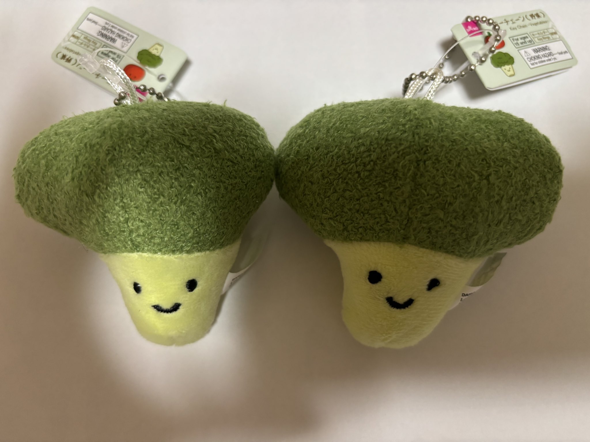 E*i様 ブロッコリーくんの編みぐるみキーホルダー〇 E*i様 ブロッコリーくんの編みぐるみキーホルダー〇 小*1様