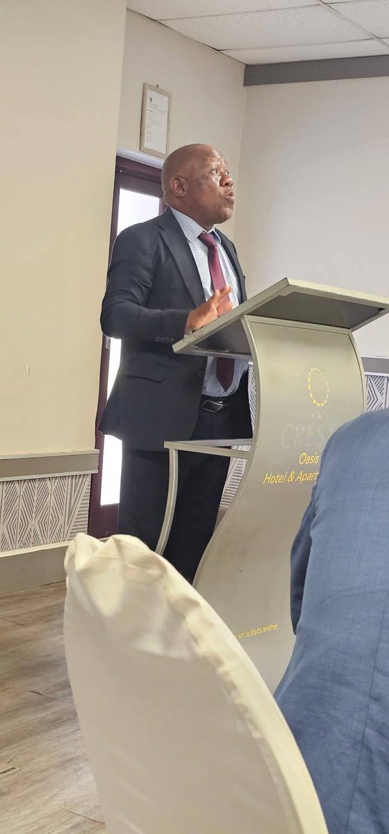 zimyouthcouncil's tweet image. Youth Association Capacity Building and Co-Creation Workshop with Youth Desk Officers..

The two day workshop which started today in Harare, was officially opened by Mr Solomon Mhlanga Permanent Secretary in the Ministry of Youth Empowerment, Development and Vocational Training.
