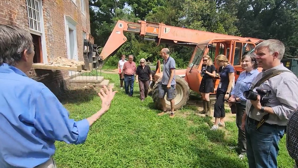 EncoreSDesign's tweet image. A recent meet, greet and tour at the Poplar Grove property included Willie Graham,  Carl Lounsbury, Adam Goodhart, Sherri Marsh-Johns, Olivia Woods (owner) and several others from @MDHistTrust. Encore&apos;s Ward Bucher led the tour.

For more on the property: ow.ly/ffgI50WHR9k